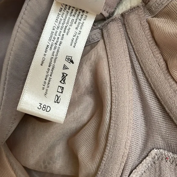 True and Co Bralette - Picture 7 of 7